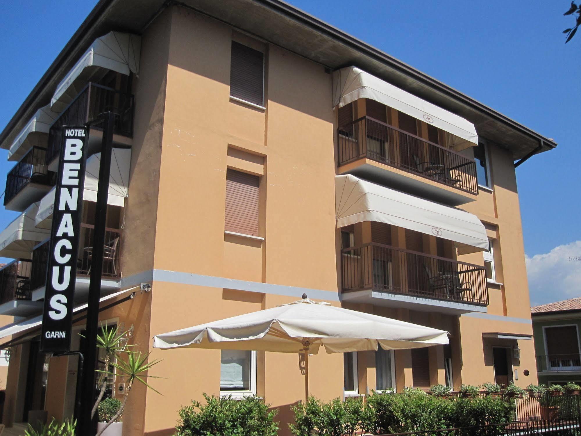 Hotel Benacus Μπαρντολίνο Εξωτερικό φωτογραφία