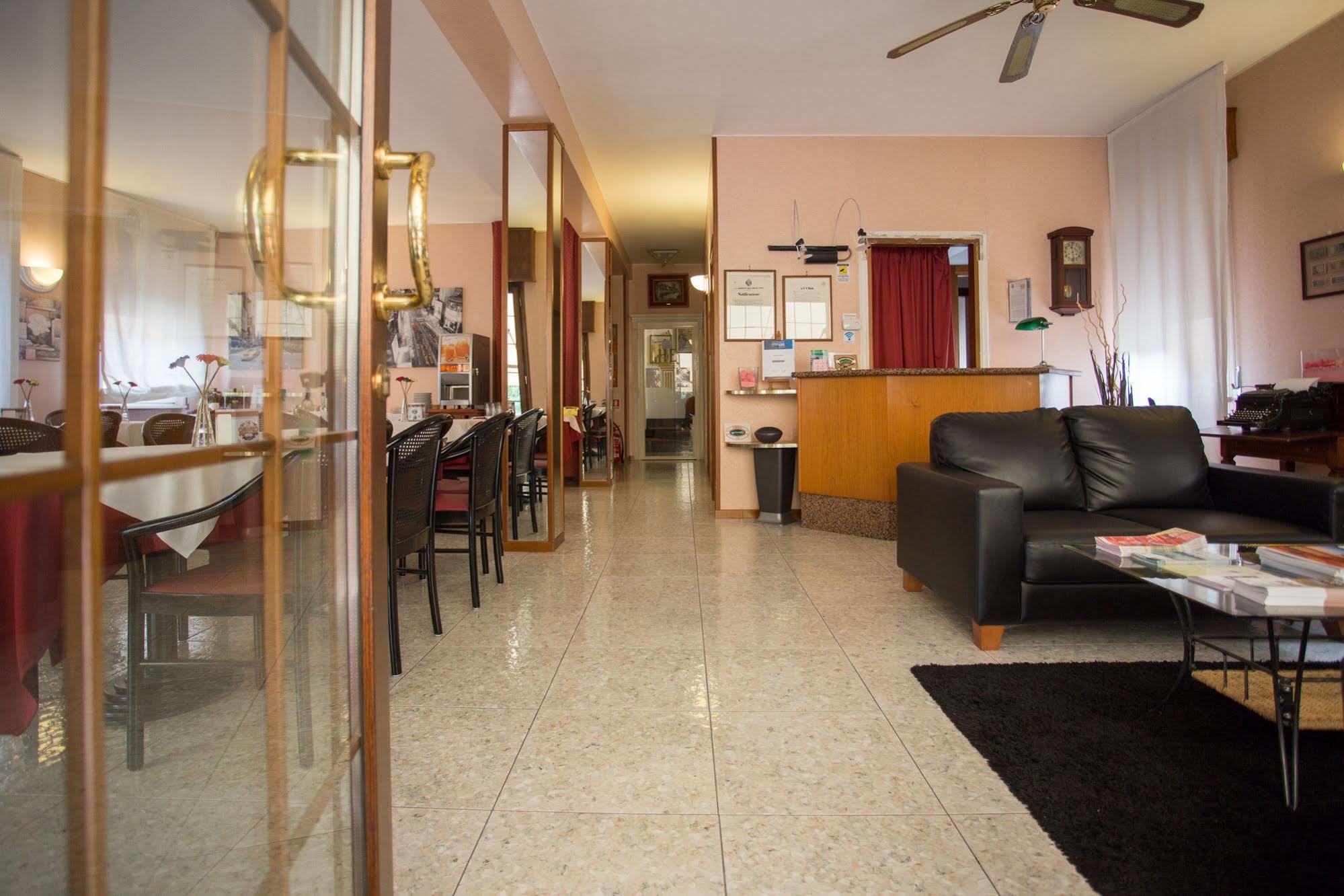 Hotel Benacus Μπαρντολίνο Εξωτερικό φωτογραφία