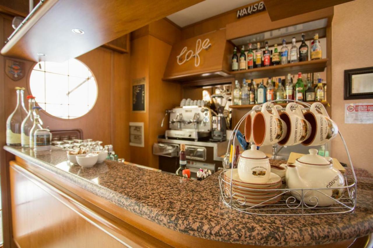 Hotel Benacus Μπαρντολίνο Εξωτερικό φωτογραφία